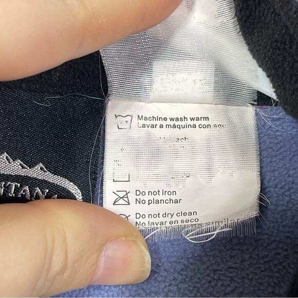 Montana Mountaineering, Windblock Performance Fleece. Size Medium - Picture 5 of 7